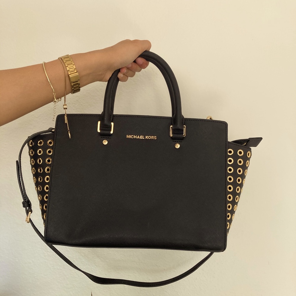 Michael Kors purse